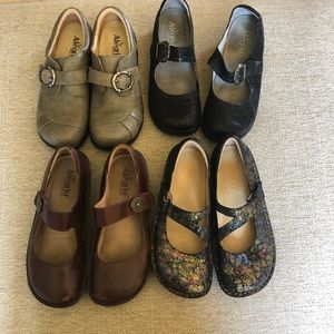 Set of four Algeria shoes